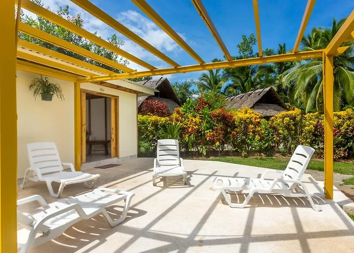 Coco Loco Lodge